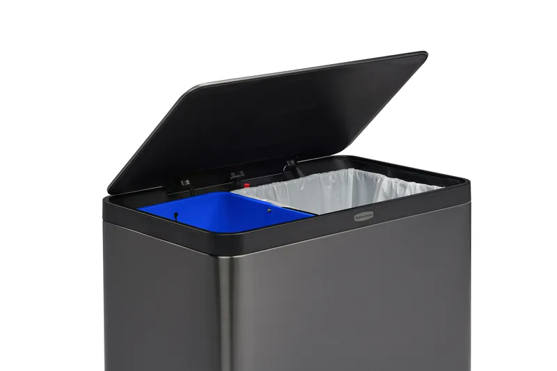 Rubbermaid Elite step-on rozsdamentes acél szemetes - 60L