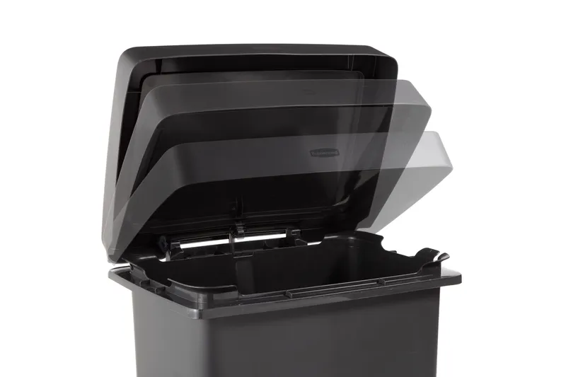 Rubbermaid Premier műanyag szemetes kuka 71L