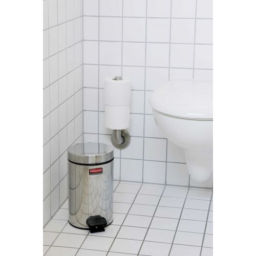 Rubbermaid pedálos szemetes 5,6L-es