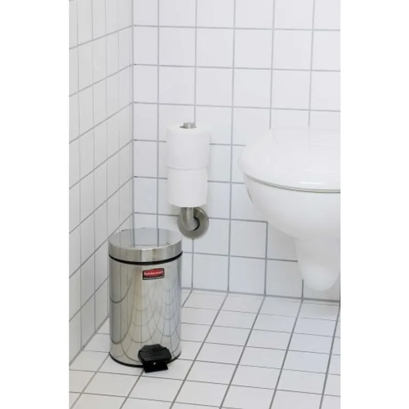 Rubbermaid pedálos szemetes 5,6L-es