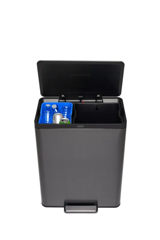 Rubbermaid Elite step-on rozsdamentes acél szemetes - 60L