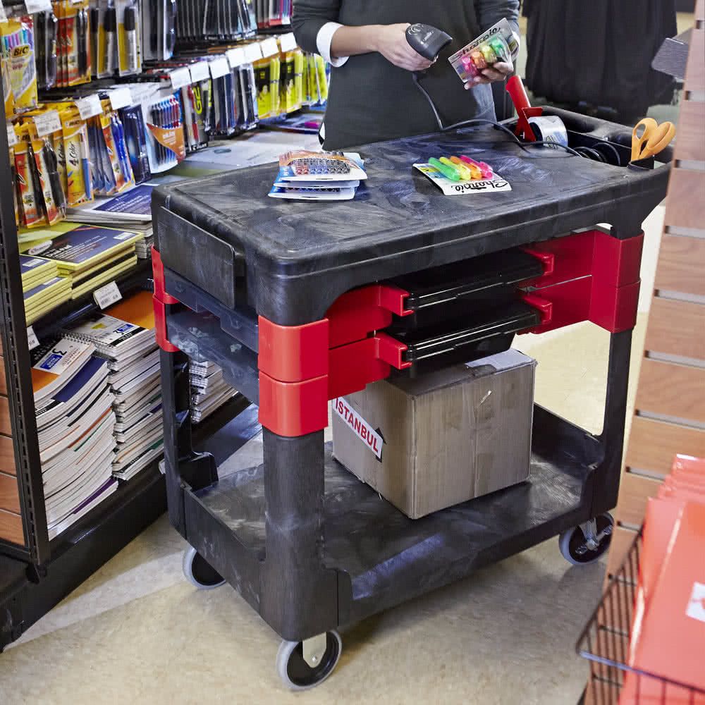 Rubbermaid anyagmozgató és szerelőkocsi- kihúzható rekeszekkel