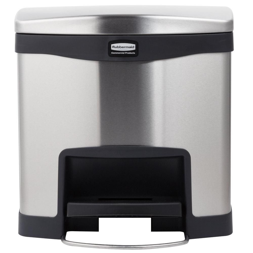 Rubbermaid Step-On rozsdamentes acél szemetes- fekete és metál-15 L